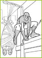 Spiderman attache les méchants