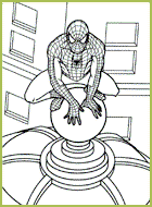 spiderman observe du haut du building