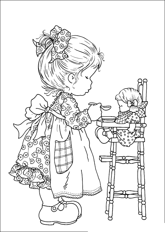 coloriages une petite fille donne à manger à sa poupée de sarah kay